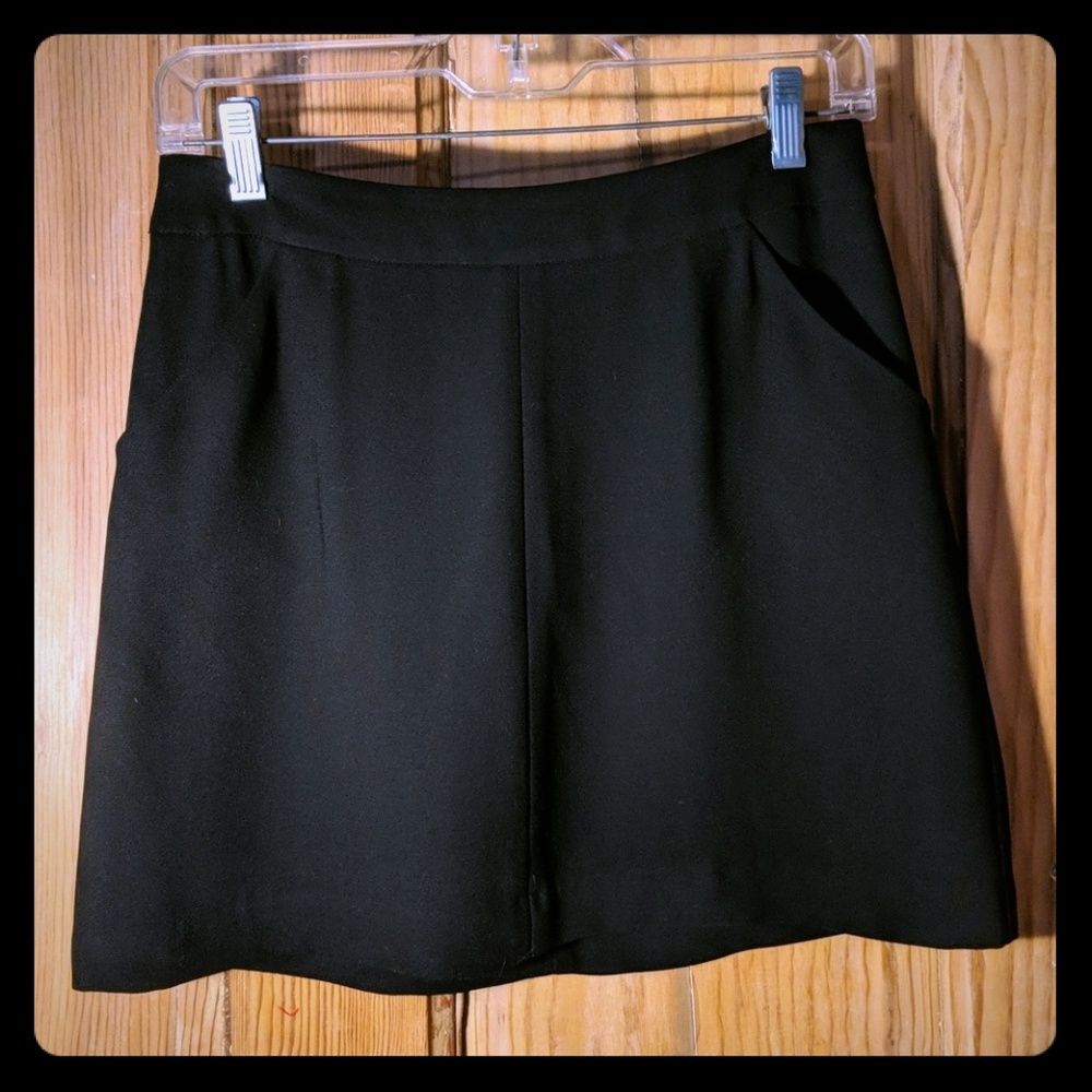 BCBG career skirt